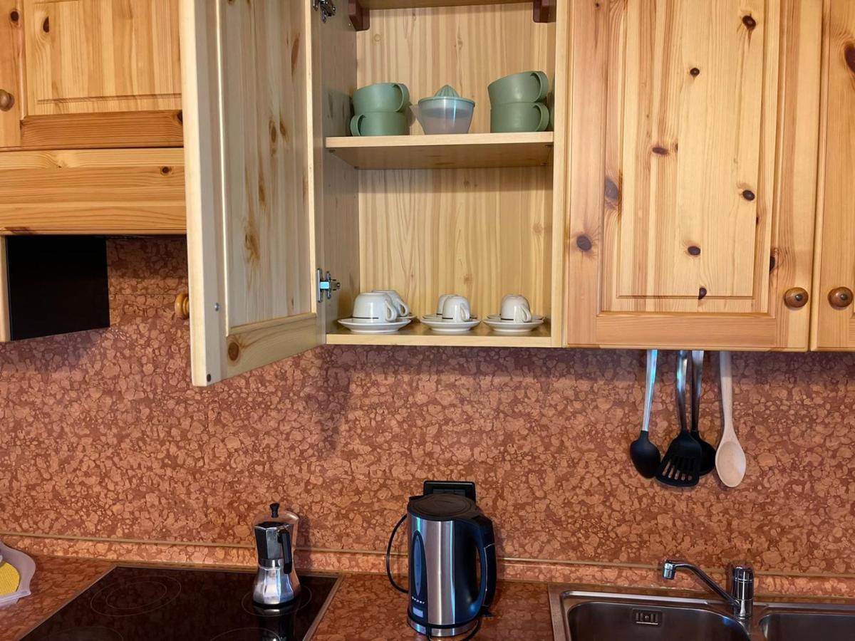 סאלו La Fiocchina - Magic Place - Apartments & Studios In Garda Lake - Countryside Farmhouse, Inside The Middle Of The Lake מראה חיצוני תמונה