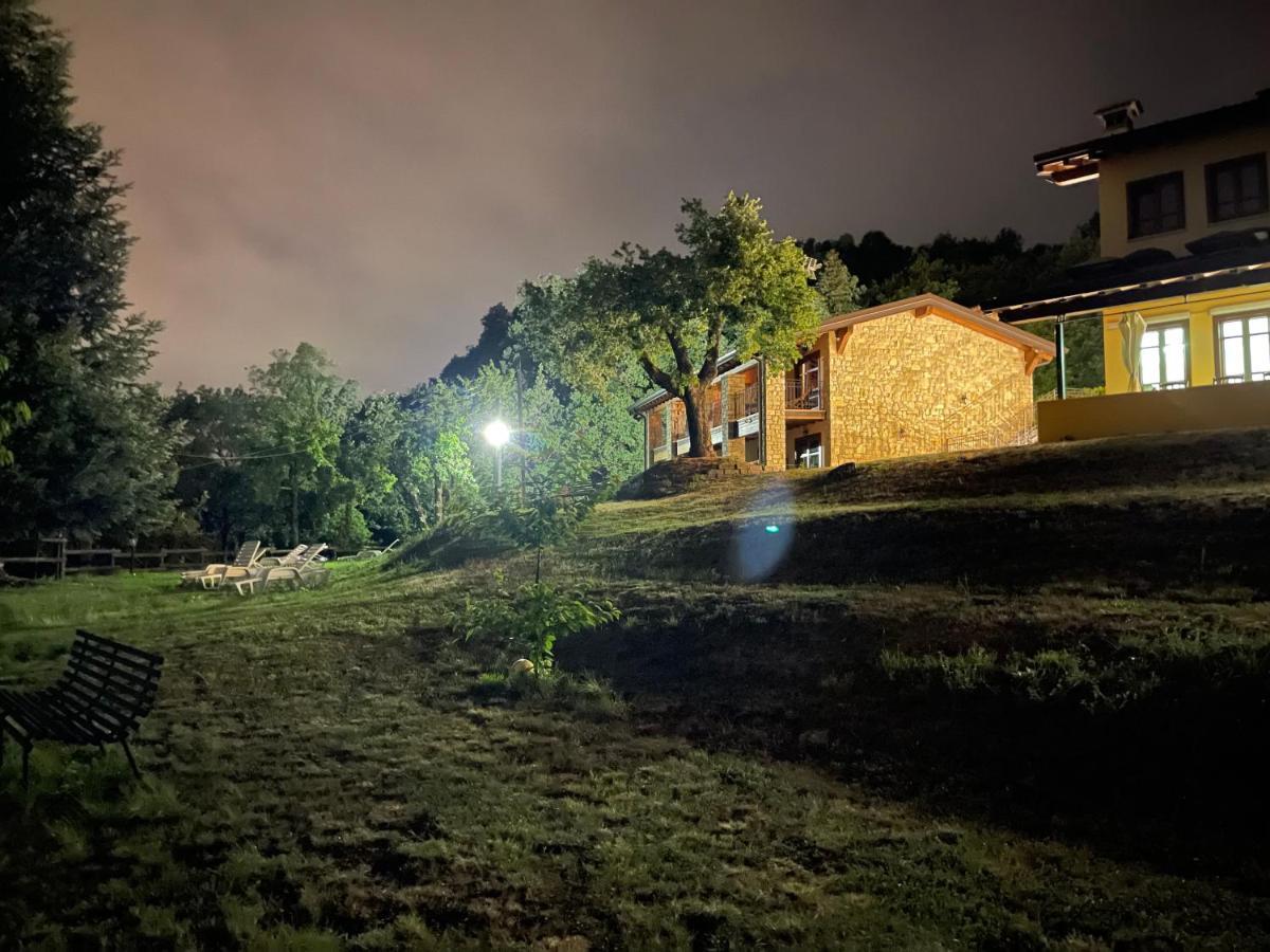 סאלו La Fiocchina - Magic Place - Apartments & Studios In Garda Lake - Countryside Farmhouse, Inside The Middle Of The Lake מראה חיצוני תמונה